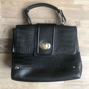 Sergio Feretti Womens Crocodile Embossed Turn Lock Design Satchel Black